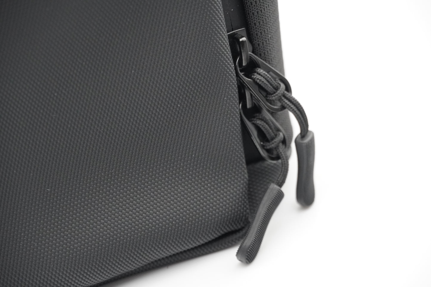 Athlora | Magnebag™